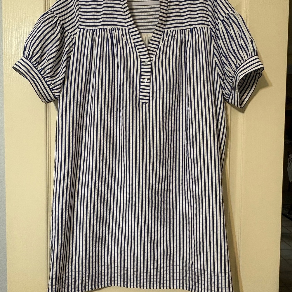 Entro Striped Blouse in Navy and White